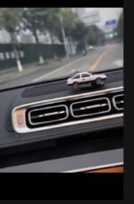 Mini AE86 Drift Car Rotating Dashboard Ornament – Classic Alloy Racing Car Model Decoration for Car Interior - Image 5