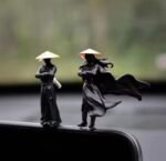 2 Pieces Car Dashboard Ornaments Figure Sculpture Cute Decoration Automotive Interior DashBoard Statue Desk Decoration Accessories Gifts - Image 4